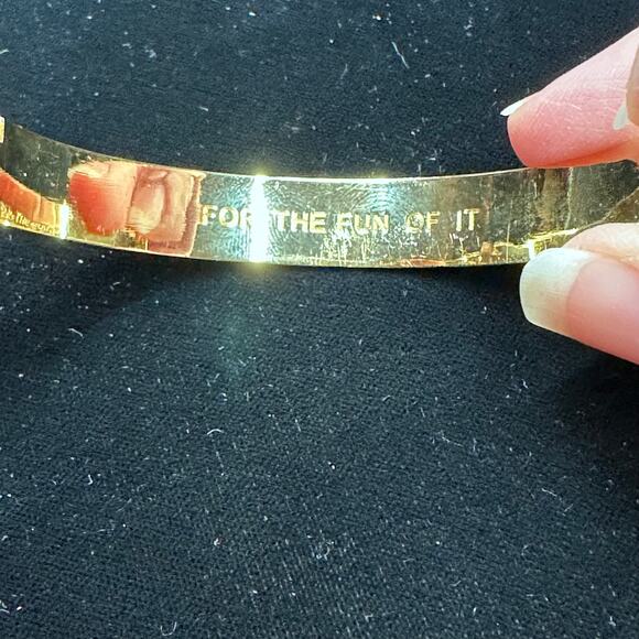 Kate Spade - "For The Fun of It' idiom bracelet, rainbow of colors - Picture 7 of 8